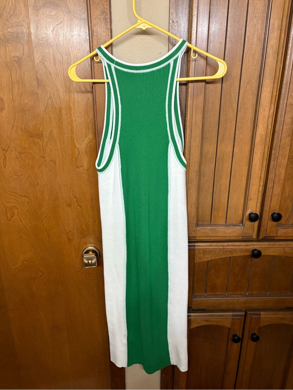 Green and White Sleeveless Knit Midi Dress - Picture 2 of 2